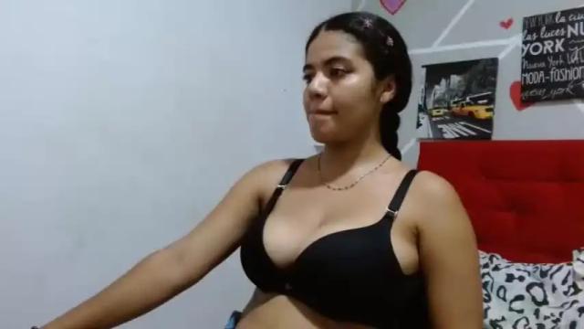 Image 8 of katyy_sexxy Stream on Chaturbate on 16 months ago