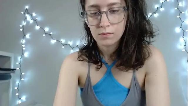 Image 7 of kawaii_snowflake Stream on Chaturbate on 19 months ago