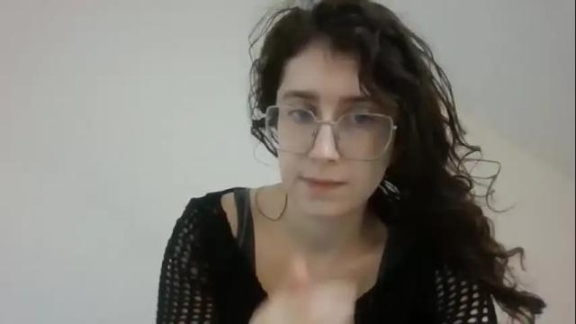 Image 2 of kawaii_snowflake Stream on Chaturbate on 5 days ago