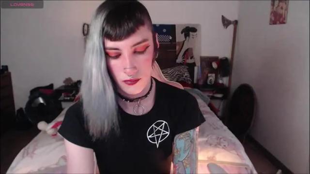 Image 2 of kawaimisfit Stream on Chaturbate on 6 months ago