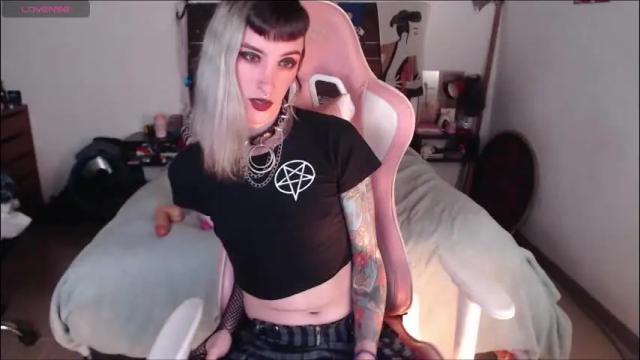 Image 4 of kawaimisfit Stream on Chaturbate on 5 months ago