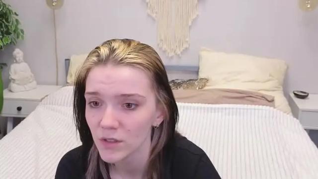 Thumbnail 1, kaworuna's Stream at Chaturbate, 20 months ago