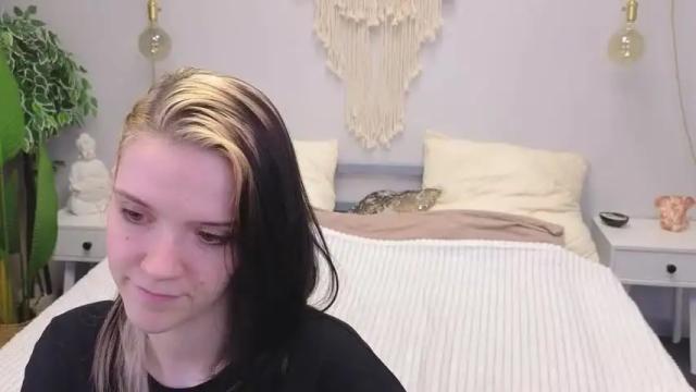 Thumbnail 2, kaworuna's Stream at Chaturbate, 20 months ago