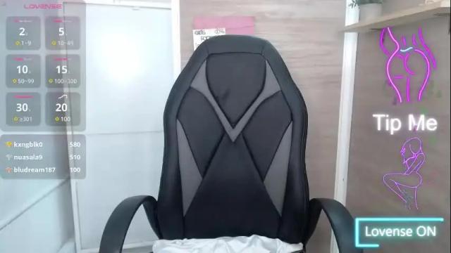 Image 4 of kay_preet_ Stream on Chaturbate on 3 months ago