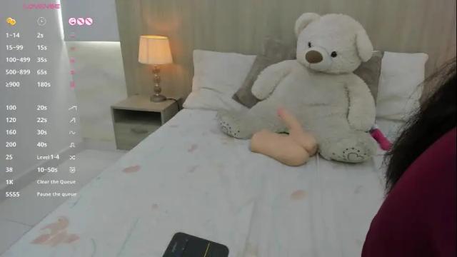 Image 12 of kaya_taraji Stream on Chaturbate on 20 days ago
