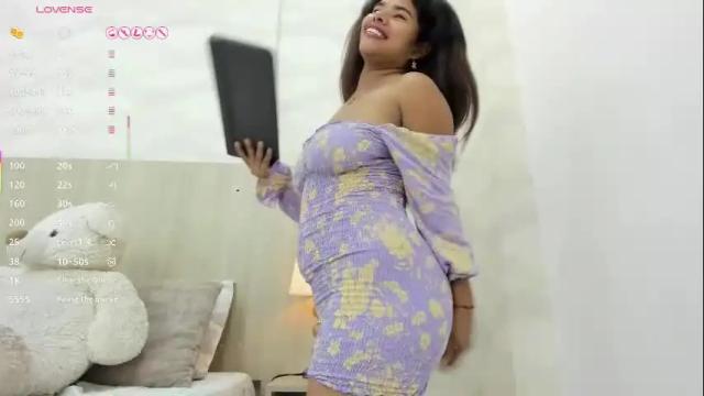 Image 6 of kaya_taraji Stream on Chaturbate on 10 days ago