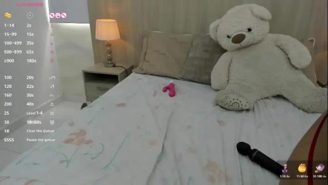 Image 10 of kaya_taraji Stream on Chaturbate on 4 days ago
