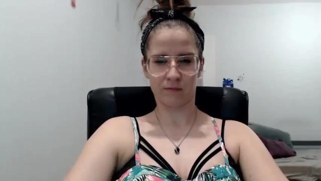 Image 2 of kayalips Stream on Chaturbate on 6 months ago