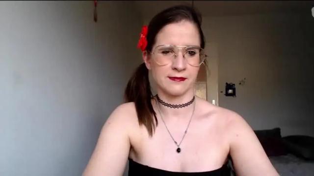 Image 12 of kayalips Stream on Chaturbate on 14 months ago