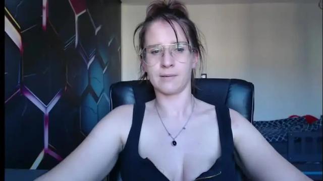 Image 2 of kayalips Stream on Chaturbate on 1 month ago