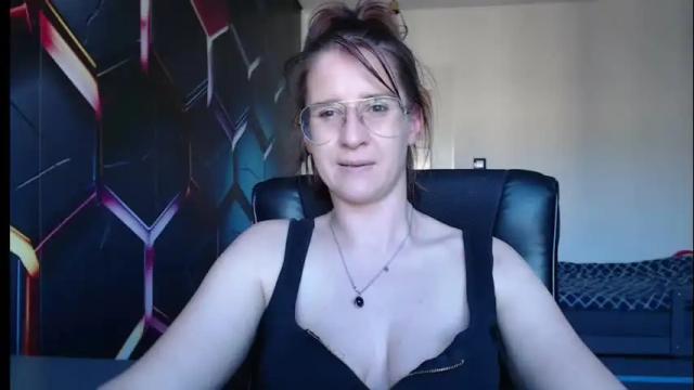 Thumbnail 2, kayalips's Stream at Chaturbate, 1 month ago