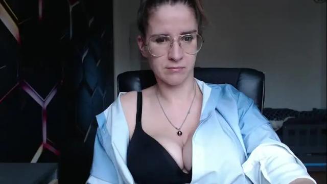 Image 11 of kayalips Stream on Chaturbate on 1 month ago