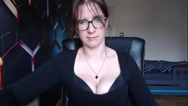 Image 11 of kayalips Stream on Chaturbate on 1 month ago