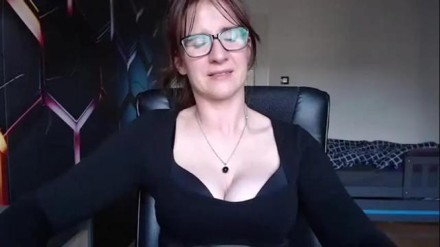 Image 2 of kayalips Stream on Chaturbate on 1 month ago