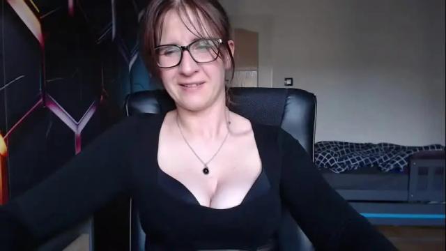 Image 3 of kayalips Stream on Chaturbate on 1 month ago