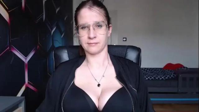 Thumbnail 1, kayalips's Stream at Chaturbate, 1 month ago