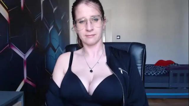 Image 4 of kayalips Stream on Chaturbate on 1 month ago