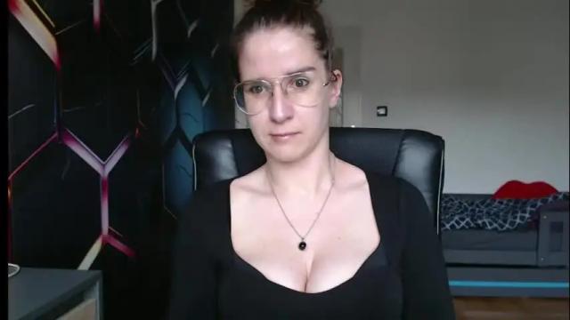 Image 4 of kayalips Stream on Chaturbate on 1 month ago