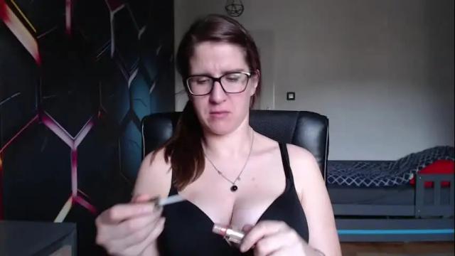 Image 3 of kayalips Stream on Chaturbate on 20 days ago