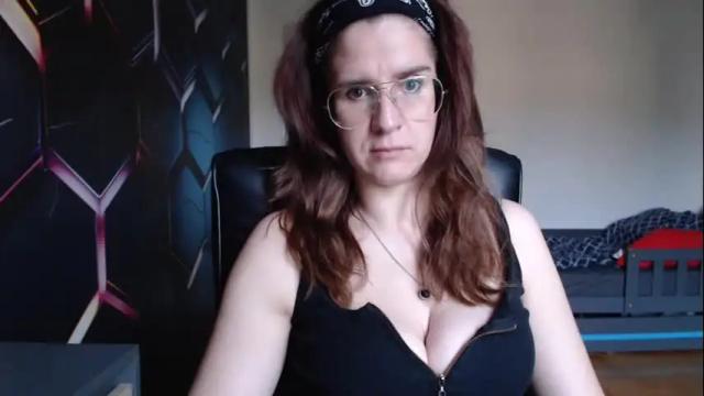 Image 10 of kayalips Stream on Chaturbate on 15 days ago