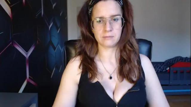 Image 11 of kayalips Stream on Chaturbate on 15 days ago