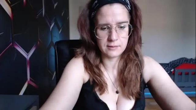 Image 8 of kayalips Stream on Chaturbate on 15 days ago