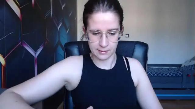 Image 3 of kayalips Stream on Chaturbate on 11 days ago