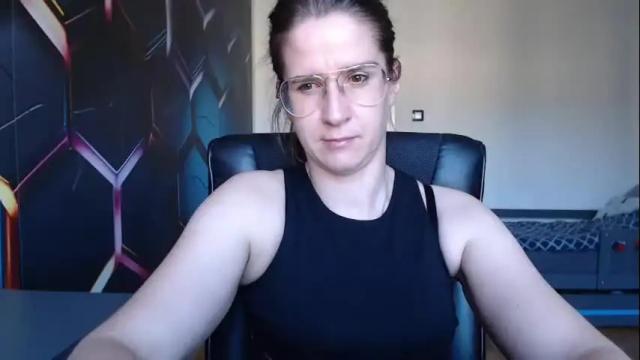 Image 4 of kayalips Stream on Chaturbate on 11 days ago