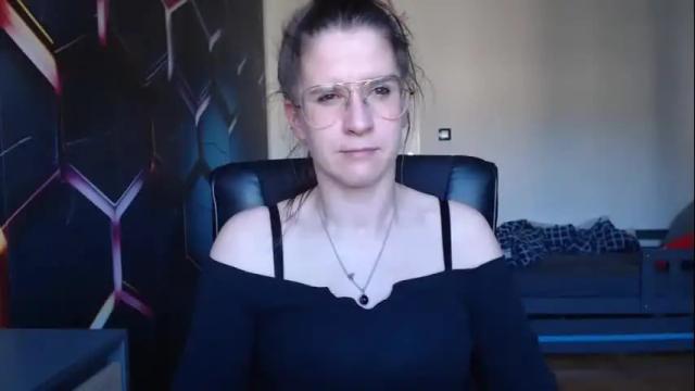Image 7 of kayalips Stream on Chaturbate on 2 days ago