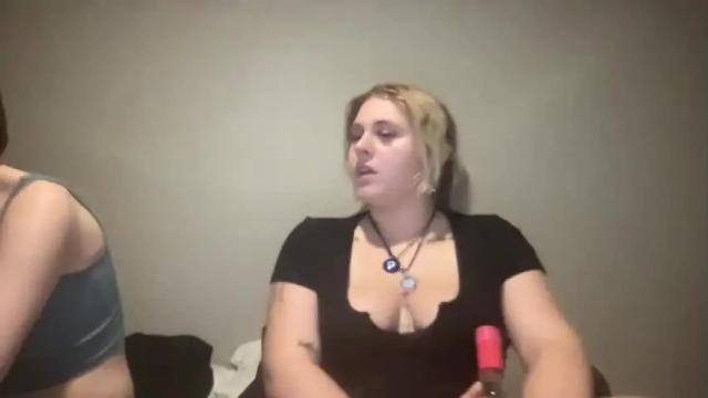 Image 2 of kaybabby1 Stream on Chaturbate on 14 months ago