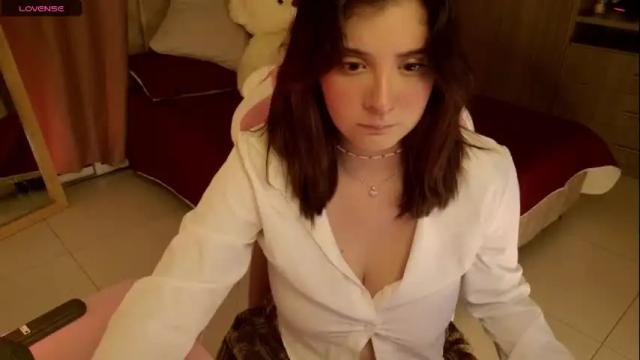 Image 12 of kaylacollins1 Stream on Chaturbate on 2 months ago
