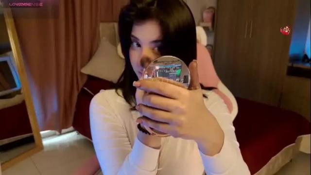 Image 11 of kaylacollins1 Stream on Chaturbate on 2 months ago