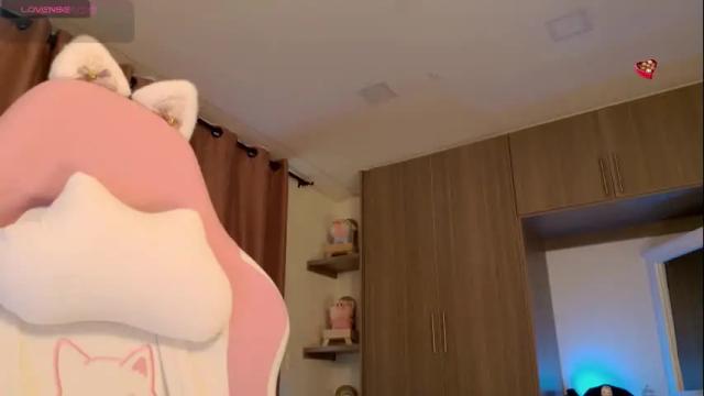 Image 8 of kaylacollins1 Stream on Chaturbate on 2 months ago