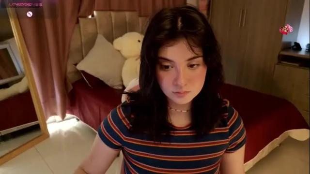 Image 7 of kaylacollins1 Stream on Chaturbate on 1 month ago