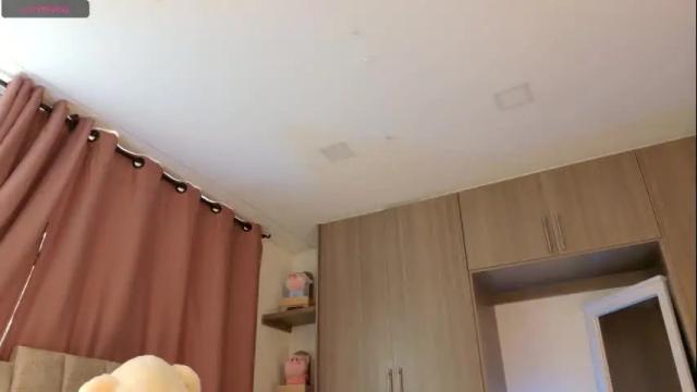 Image 3 of kaylacollins1 Stream on Chaturbate on 1 month ago
