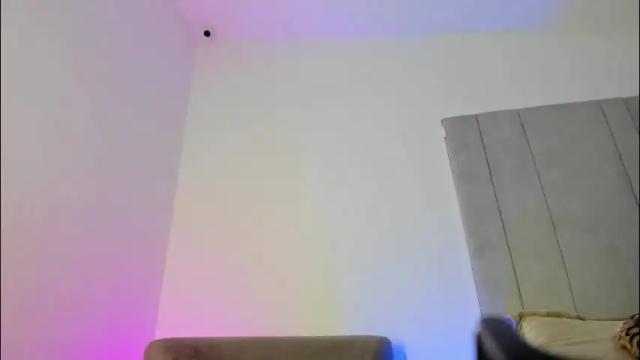 Image 4 of kaylarossi Stream on Chaturbate on 1 month ago