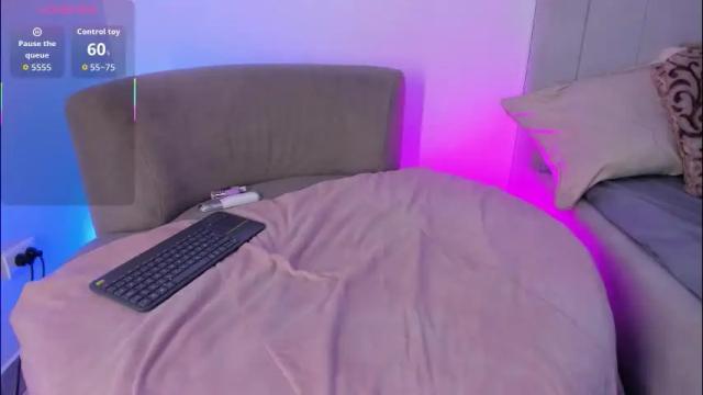 Image 7 of kaylarossi Stream on Chaturbate on 1 month ago