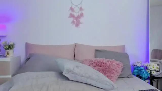Thumbnail 2, kayle__11's Stream at Chaturbate, 14 months ago