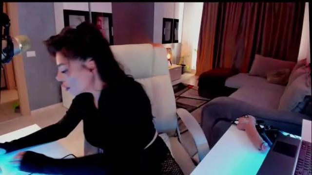Image 11 of kaylee____77 Stream on Chaturbate on 1 month ago