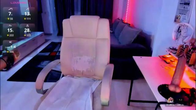 Thumbnail 3, kaylee____77's Stream at Chaturbate, 2 months ago