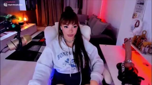 Thumbnail 2, kaylee____77's Stream at Chaturbate, 3 days ago