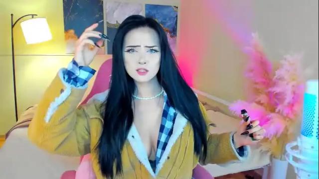 Image 3 of kayleecrystal Stream on Chaturbate on 1 month ago