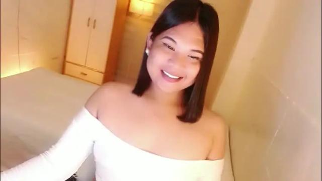 Image 3 of kayleepinay Stream on Chaturbate on 1 month ago