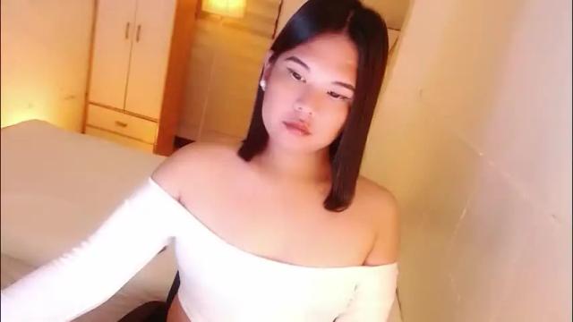 Image 2 of kayleepinay Stream on Chaturbate on 1 month ago