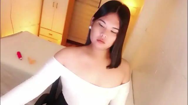 Image 12 of kayleepinay Stream on Chaturbate on 23 days ago