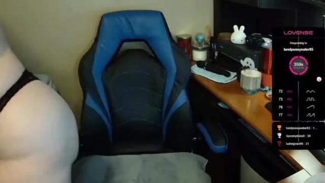 Thumbnail 2, kayleesweetwillow's Stream at Chaturbate, 26 months ago