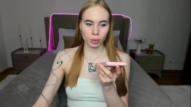 Image 3 of kaylierai Stream on Chaturbate on 9 months ago