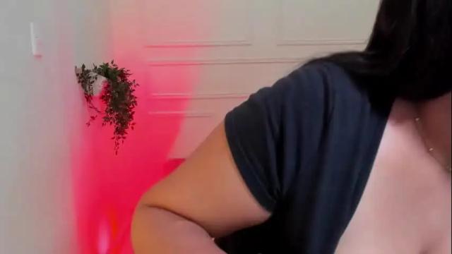 Image 6 of kaymorales Stream on Chaturbate on 6 months ago