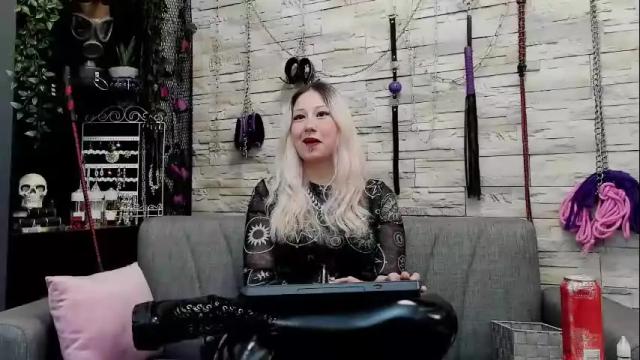 Image 3 of kaziaswart Stream on Chaturbate on 10 days ago
