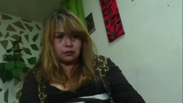 Image 8 of kazsandrah Stream on Chaturbate on 3 days ago
